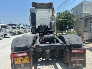 สิบล้อหัวลากFH 440 เเรงม้า ปี 2558  ภายในกว้าง (8454) Sาคา 1,230,000.- สนใจ . 081-9990976 แป๋ม