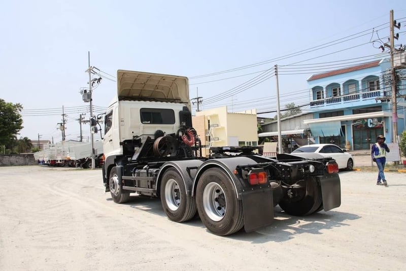 สิบล้อหัวลาก HINO (1311) FM1A  344 แรง  ปี 2565 ยางใหม่ 10 เส้น