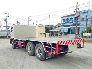 สิบล้อพื้นเรียบ HINO FL8J 260 แรงม้า ปี 2560 (1784) สิบล้อพื้นเรียบ HINO FL8J 260 แรงม้า ปี 2560 (1784)