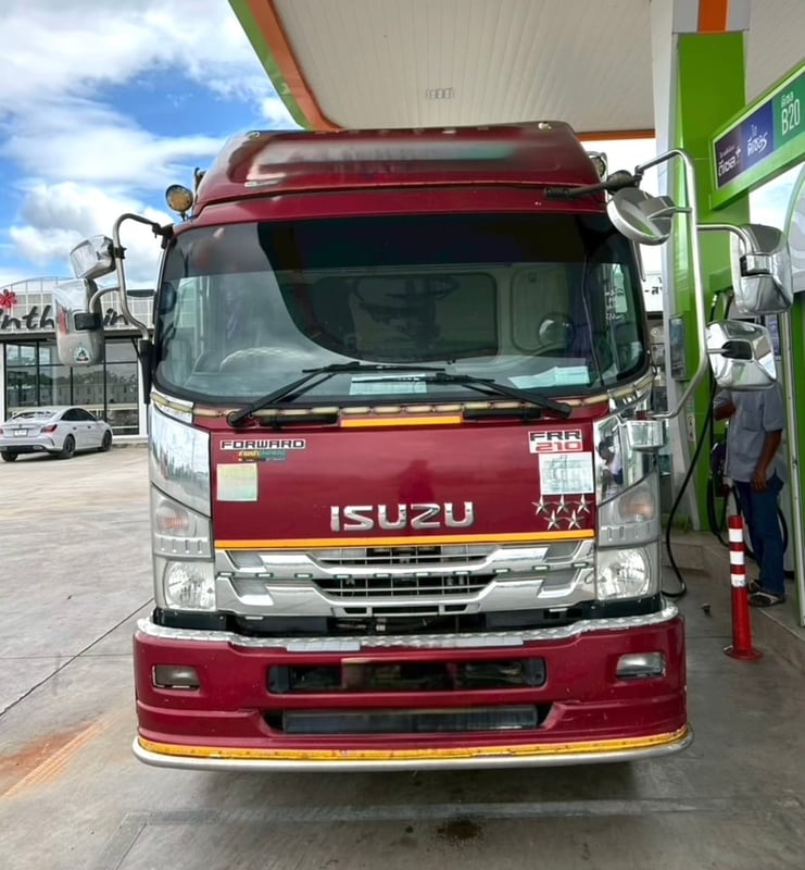 ISUZU FRR 210แรงม้า รถบรรทุก 6ล้อ กระบะคอกสูง ISUZU FRR 210แรงม้า รถบรรทุก 6ล้อ กระบะคอกสูง