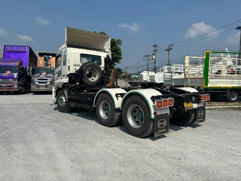 สิบล้อหัวลาก HINO  FM1A 344 แรง  ปี 2559 ปีเดียวคืนทุน เเต่งหล่อ เครื่องเเน่น Sาคา  1,420,000.- (3033)
