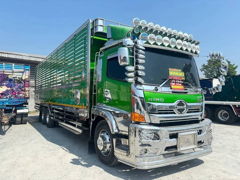 สิบล้อคอก🚚 HINO FL8J  260 เเรง ปี 2566 Sาคา  2,850,000.- (5115)