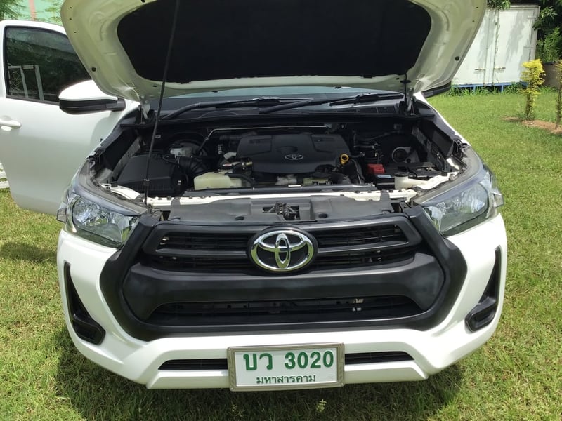 TOYOTA Revo 2.4  ตอนเดียว สภาพดี พร้อมใช้งาน