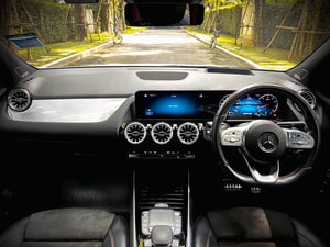 Mercedes Benz GLA35 AMG 4Matic 2022Y. เพียงแค่คิดชีวิตก็เปลี่ยน