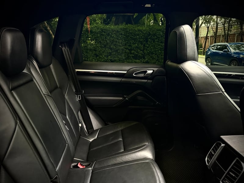 Porsche Cayenne S E-Hybrid 2014Y.