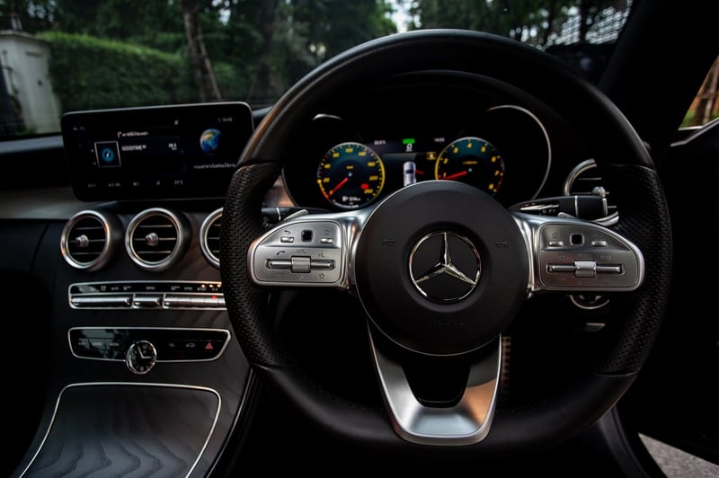 Mercedes Benz C200 Coupe’ AMG Dynamic 2019Y. หมื่นกิโล รีบหน่อยน้า 🖤