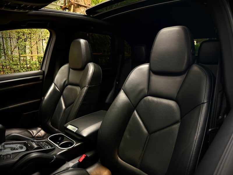 Porsche Cayenne S E-Hybrid 2014Y.