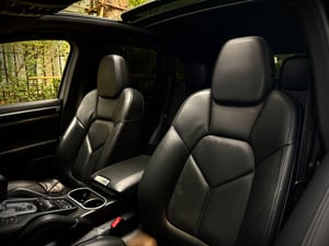 Porsche Cayenne S E-Hybrid 2014Y.