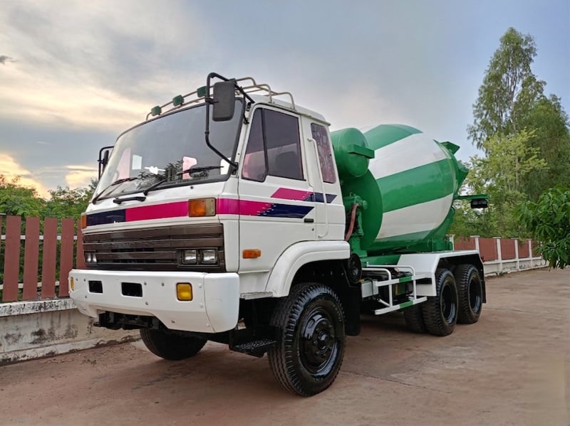 นิสสัน CWM430 230แรงม้า โม่ Liebherr 7 คิว รถเช็คบิ้วใหม่่ทั้งคัน สวยๆเลย เทสหนักเรียบร้อยแล้ว พร้อมใช้ นิสสัน CWM430 230แรงม้า โม่ Liebherr 7 คิว รถเช็คบิ้วใหม่่ทั้งคัน สวยๆเลย เทสหนักเรียบร้อยแล้ว พร้อมใช้
