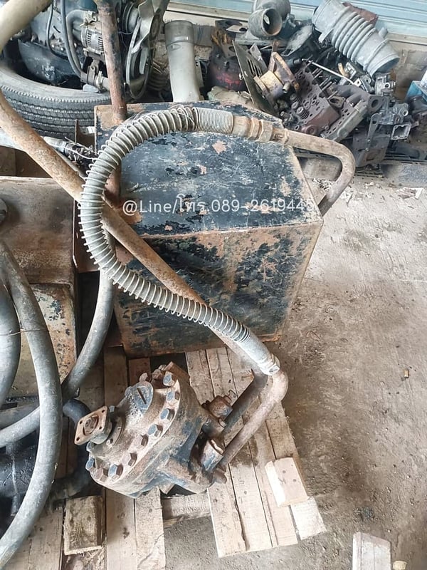 ชุดยกดั้มหางเทเลอร์ มี2ชุด  sาคาชุดละ 10,000