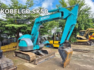 KOBELCO SK50UR  