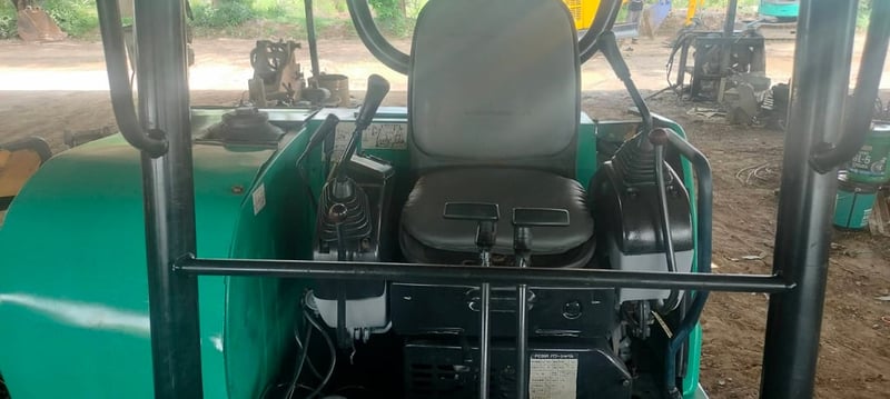 KOMATSU PC35R-8 sาคา 235,000 KOMATSU PC35R-8 sาคา 235,000
