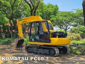 KOMATSU PC60-7 sาคา 275,000  📣📣  รถเก่าบ้านระบบดี  โซใหม่