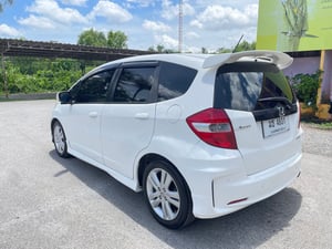 Honda Jazz 2012 ตัวท็อปเจ้าของขายเอง