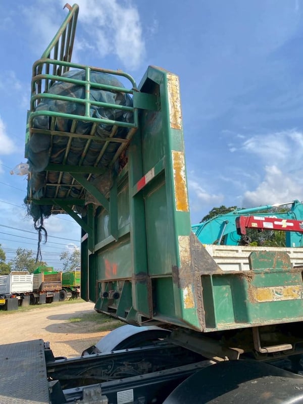 หางพื้นเรียบ 3 เพลา อู่พนัส Panus ยาว 12.50 หางพื้นเรียบ 3 เพลา อู่พนัส Panus ยาว 12.50