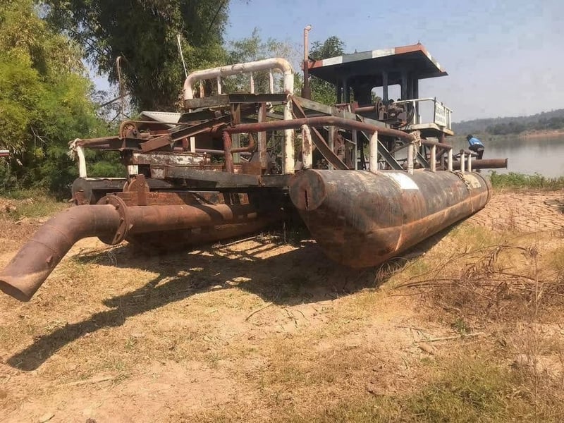 เรือดูดทราย เรือดูดทราย