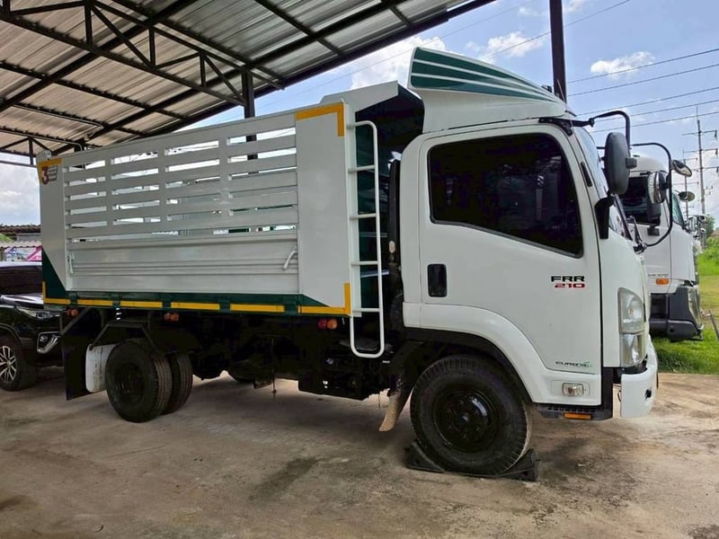 ISUZU FRR 210แรงม้า รถบรรทุก 6ล้อ ดั้มพ์ ปี2011 ISUZU FRR 210แรงม้า รถบรรทุก 6ล้อ ดั้มพ์ ปี2011