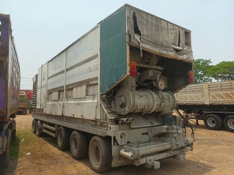 รถไสถนนWirtgen W 2200 CR ปี 2003 พร้อมหางพ่วงโรยปูน