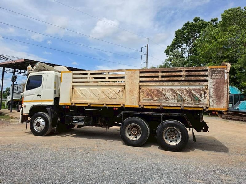 10 ล้อดั้ม 2 เพลา hino mega S500 fm2p 10 ล้อดั้ม 2 เพลา hino mega S500 fm2p