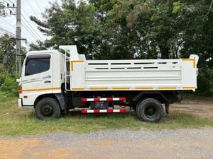 6 ล้อดั้ม5 คิว hino fc9j 175เเรง