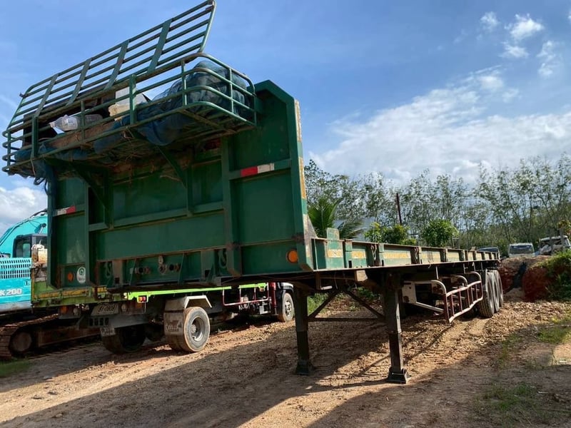 หางพื้นเรียบ 3 เพลา อู่พนัส Panus ยาว 12.50 หางพื้นเรียบ 3 เพลา อู่พนัส Panus ยาว 12.50