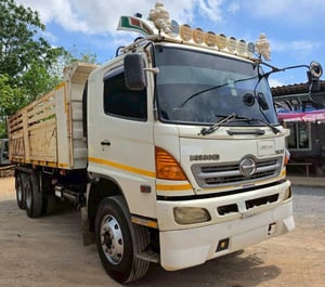 10 ล้อดั้ม 2 เพลา hino mega S500 fm2p 10 ล้อดั้ม 2 เพลา hino mega S500 fm2p
