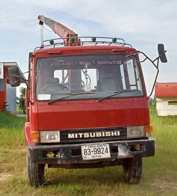 6 ล้อติดเครน 4.3 ตันอ 6 ล้อติดเครน 4.3 ตันอ