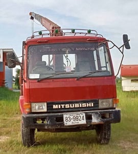 6 ล้อติดเครน 4.3 ตันอ 6 ล้อติดเครน 4.3 ตันอ