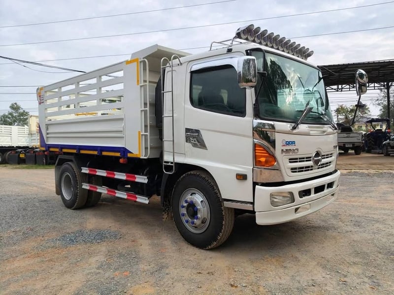 6 ล้อดั้ม Hino Mega Fg8j 212 เเรง