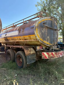 10 ล้อรถน้ำ 2 เพลา 16,000 ลิตร