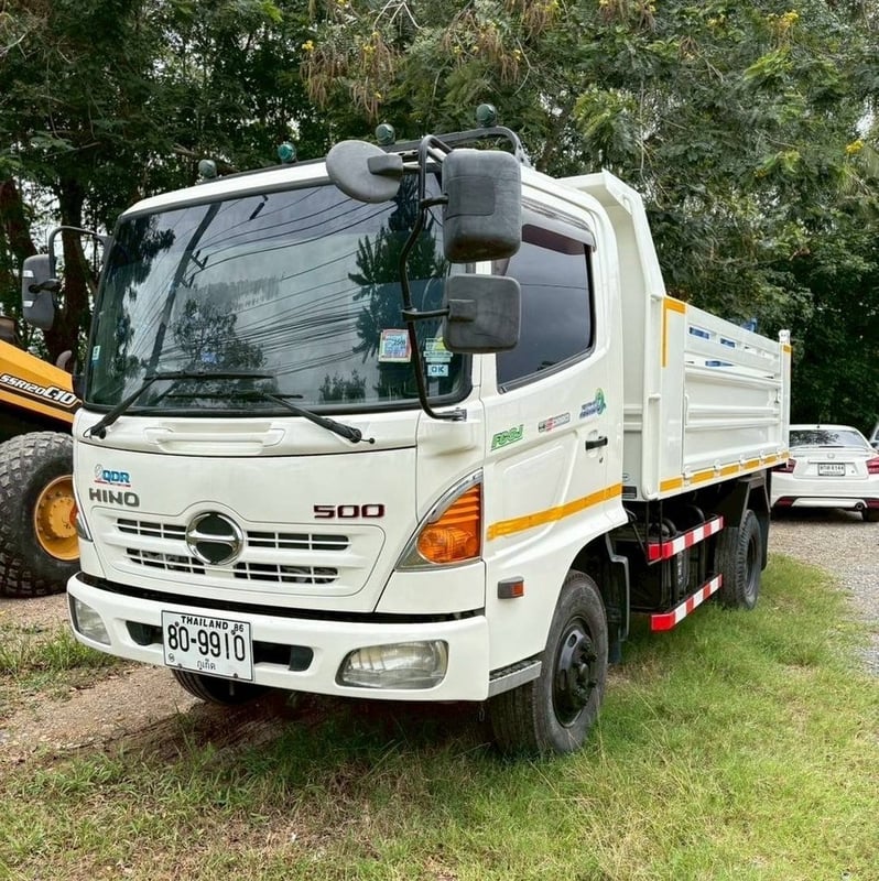 6 ล้อดั้ม5 คิว hino fc9j 175เเรง