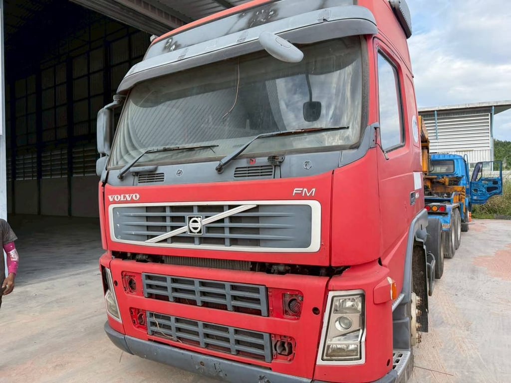 10 ล้อหัวลาก 1 เพลา Vovlo FM400 10 ล้อหัวลาก 1 เพลา Vovlo FM400