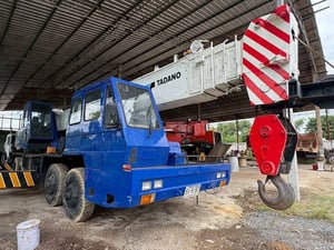 รถเครน 12 ล้อ 45 ตัน TADANO TG452