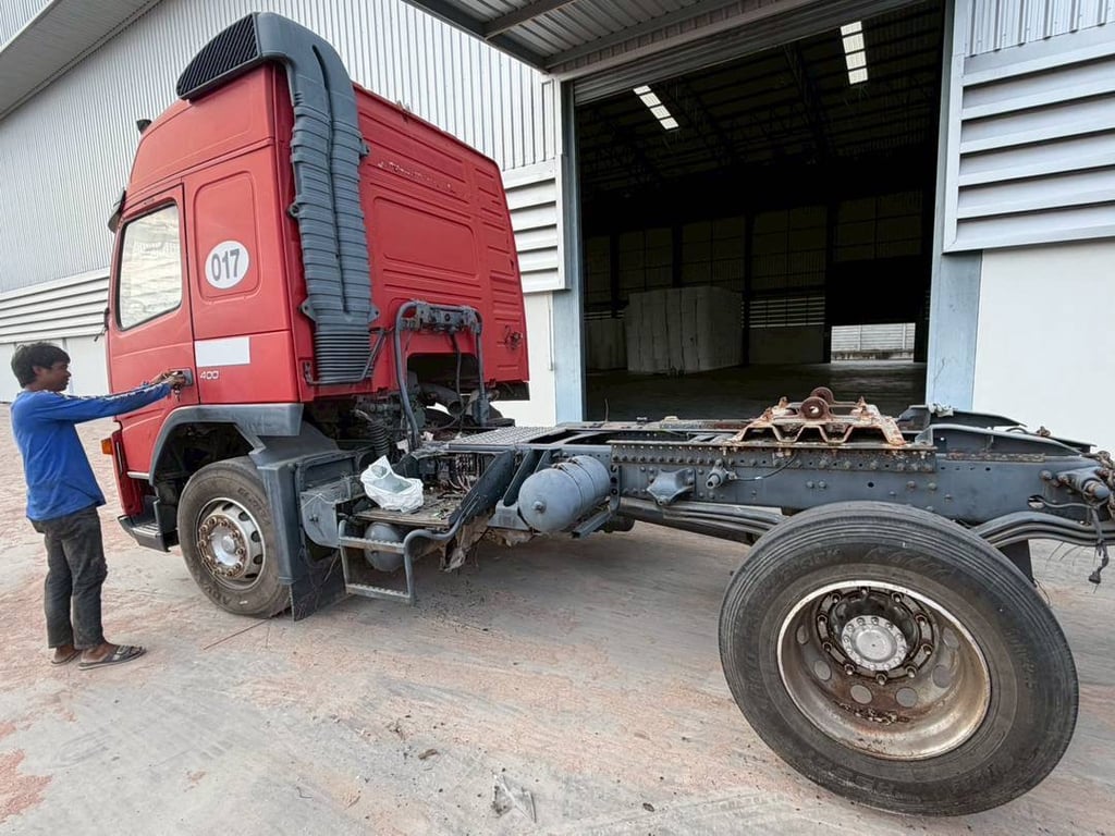 10 ล้อหัวลาก 1 เพลา Vovlo FM400 10 ล้อหัวลาก 1 เพลา Vovlo FM400