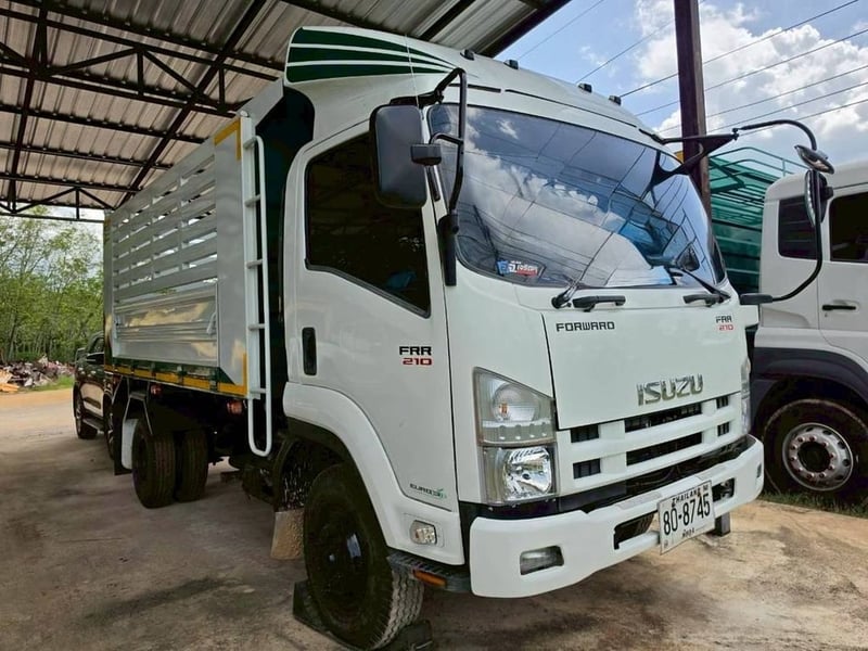 ISUZU FRR 210แรงม้า รถบรรทุก 6ล้อ ดั้มพ์ ปี2011