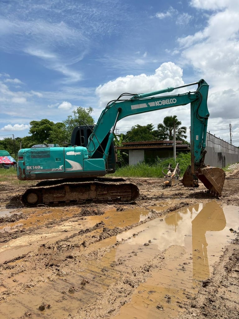 รถขุด14 ตันKobleco SK140LC-8 Super X