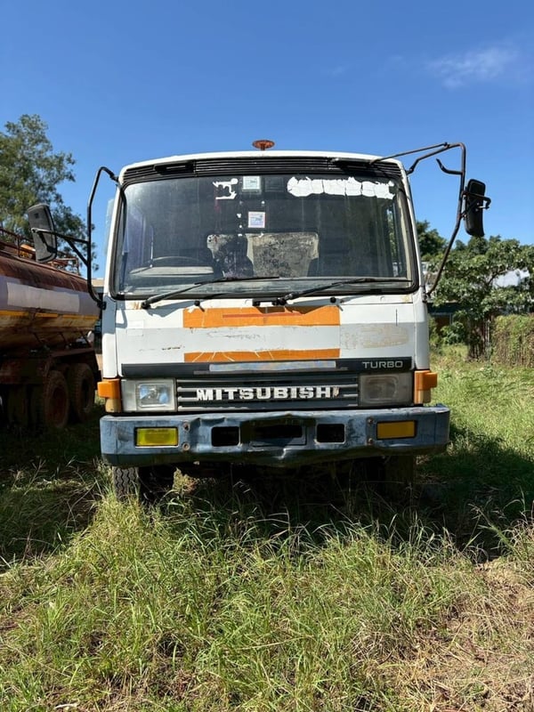 10 ล้อรถน้ำ 2 เพลา 16,000 ลิตร 10 ล้อรถน้ำ 2 เพลา 16,000 ลิตร