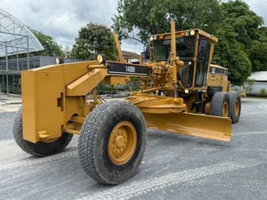 รถเกรด 140H ข้างดำ