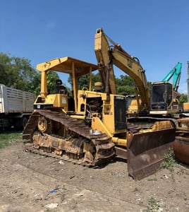 เเทรกเตอร์ดันดิน CATERPILLAR D4H Series III เเทรกเตอร์ดันดิน CATERPILLAR D4H Series III