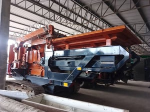 Mobile Soil   Hitachi SR2000G