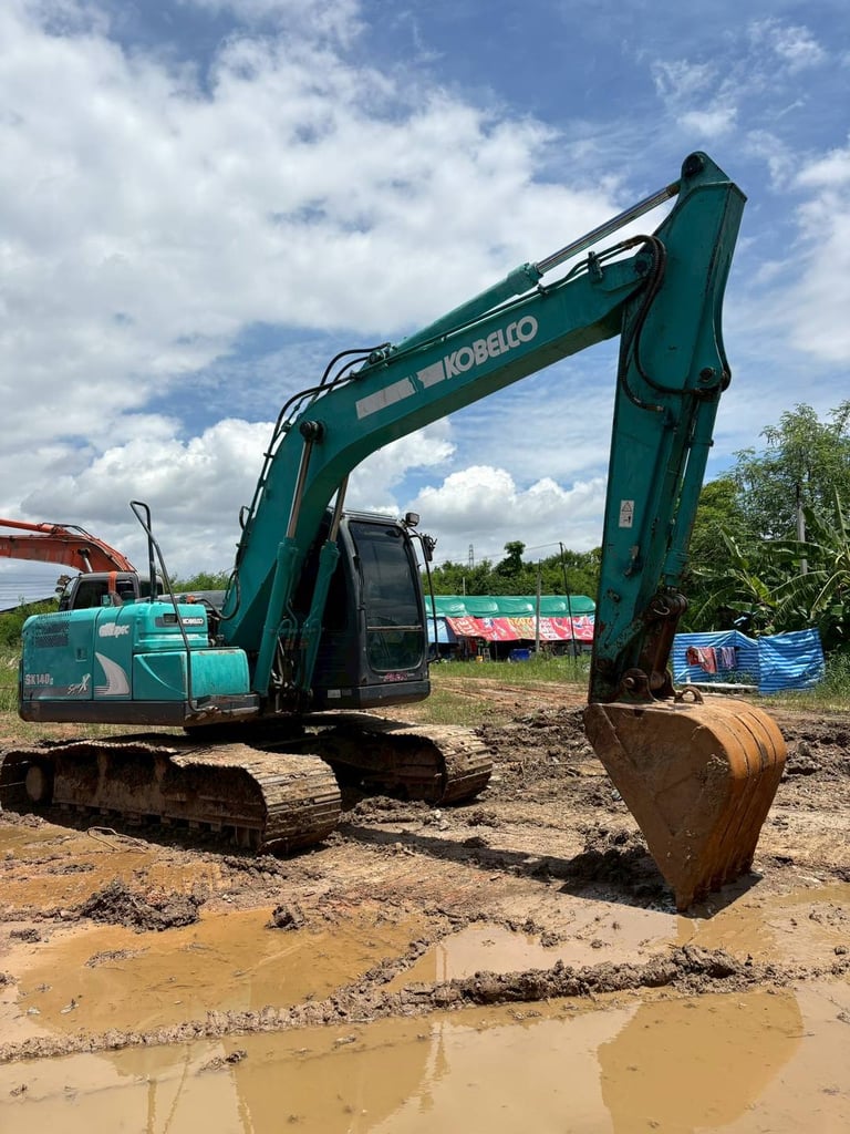 รถขุด14 ตันKobleco SK140LC-8 Super X