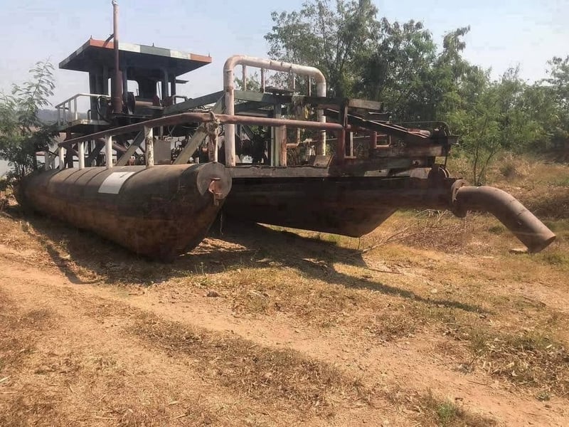 เรือดูดทราย เรือดูดทราย