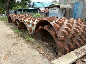 เปลือกหนามใส่รถบดขนาด10ตัน