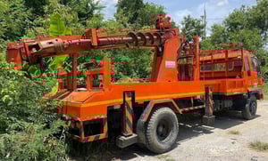 รถ 6 ล้อ เจาะเสาไฟฟ้า ชุดเจาะ Aichi 3 ตัน รถ 6 ล้อ เจาะเสาไฟฟ้า ชุดเจาะ Aichi 3 ตัน