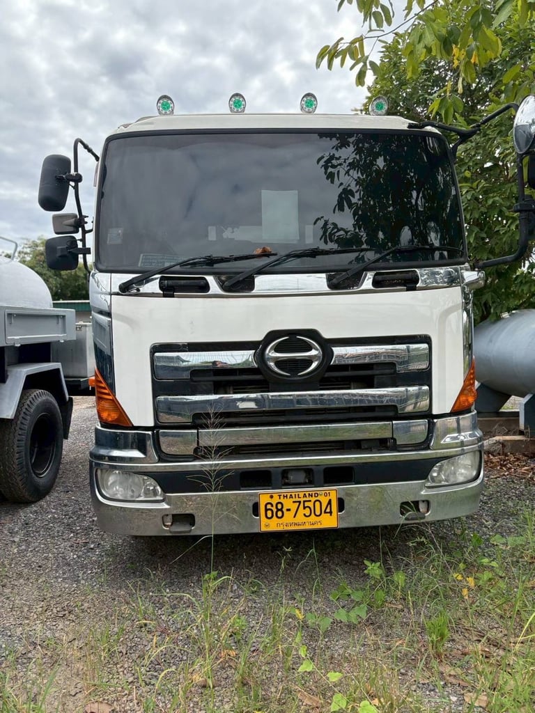 12 ล้อ 2 เพลาท้ายลาด S700 12 ล้อ 2 เพลาท้ายลาด S700