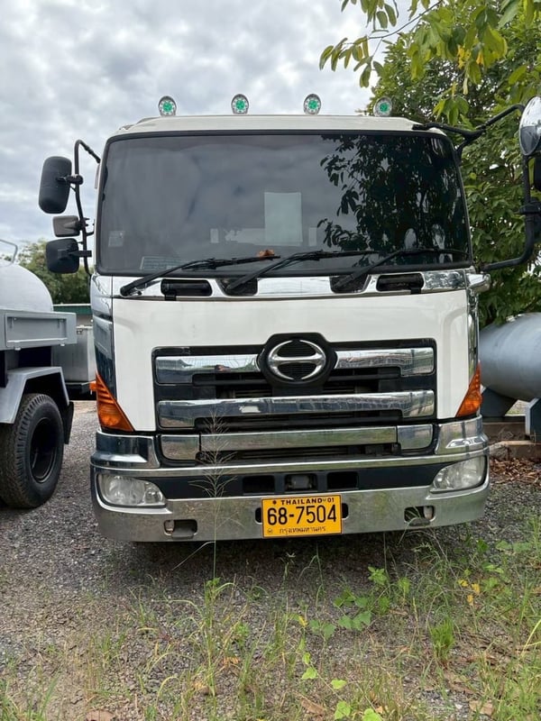 12 ล้อ 2 เพลาท้ายลาด S700