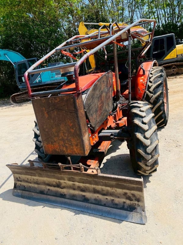 รถไถ 2 เพลา Kubota M9540 ปี 55