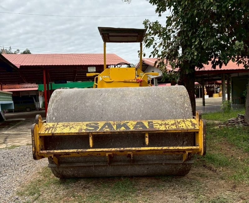 รถบด 10 ตัน SAKAI SV512D รถบด 10 ตัน SAKAI SV512D