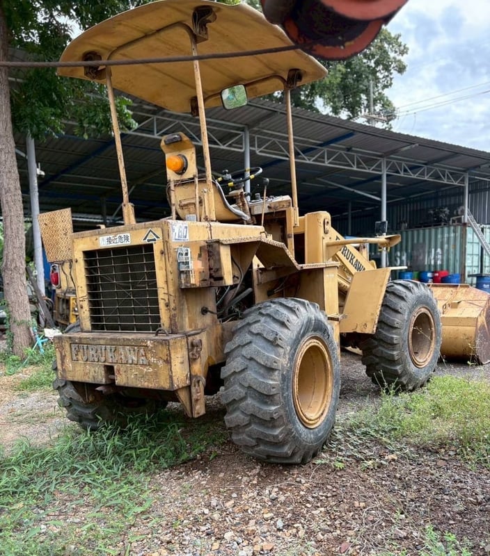 รถตักล้อยาง Furukawa FL80