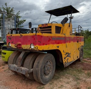 รถบด 9 ล้อยาง SAKAI TS7409